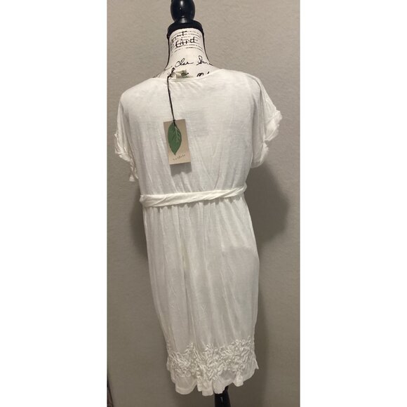 Nurture White/Cream Short Sleeve V-Neck Dress W/Waist Tie & Embroidered Hemline - Picture 6 of 6